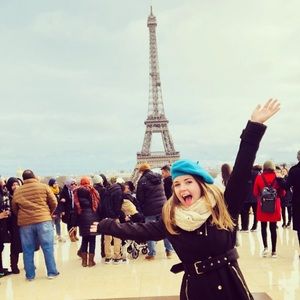 Meet your Posher, Brittney